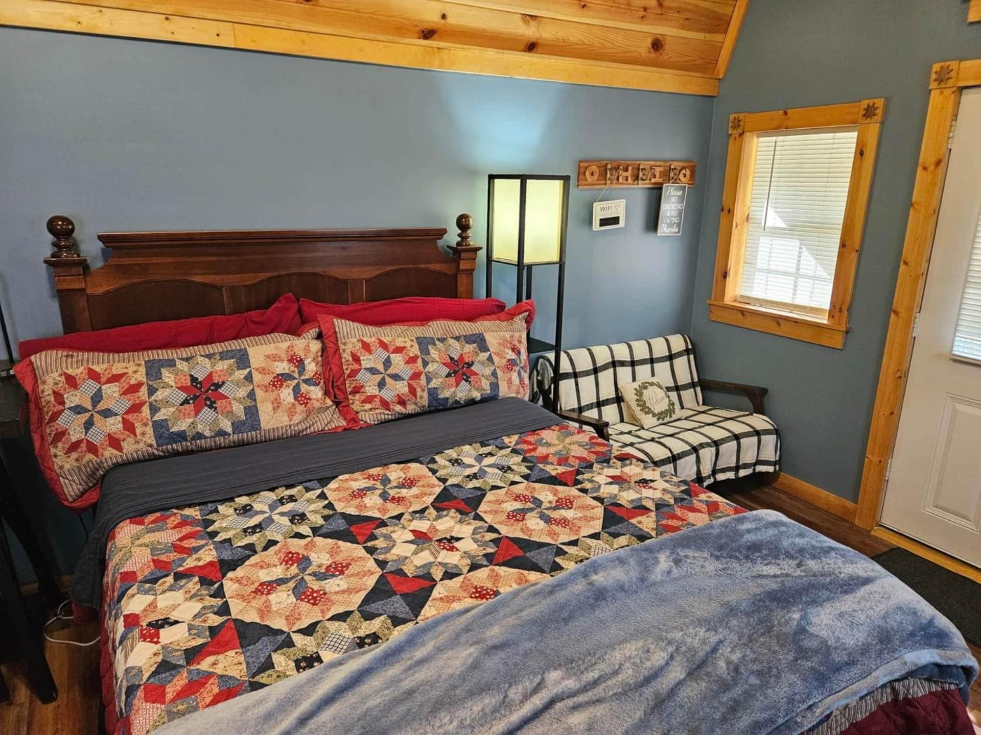 Acorn Cottage At Hocking Vacations 로건 외부 사진